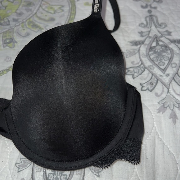NWOT Calvin Klein Lace Bra - Picture 2 of 6